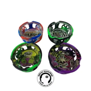 CENICERO DE VIDRIO CON PROTECTOR DE SILICONA