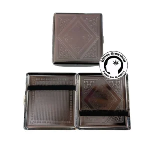 CIGARRERA DE METAL PLATEADA 9X9CM